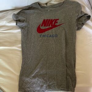 Nike Chicago Slim Fit Gray and Red Short Sleeve Tee with Logo